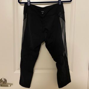 Lululemon lab cropped metallic leggings 8